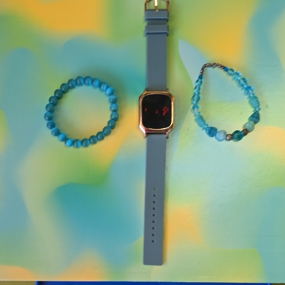 Striped Blue and White Clutch Bag With Matching Jewelry Bundle. All Included! - Picture 5 of 7